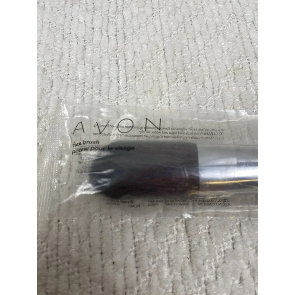Avon Face Brush Powder Highlighter Blush Rounded Top Black Handle *New/Sealed*‎